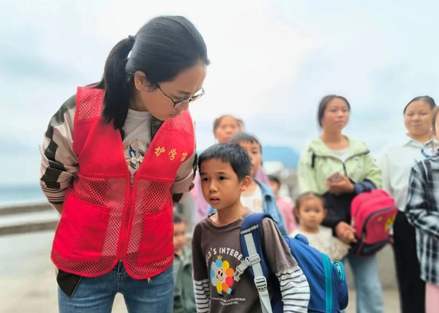 他们,比阳光更早到岗!(图3) 3.jpg