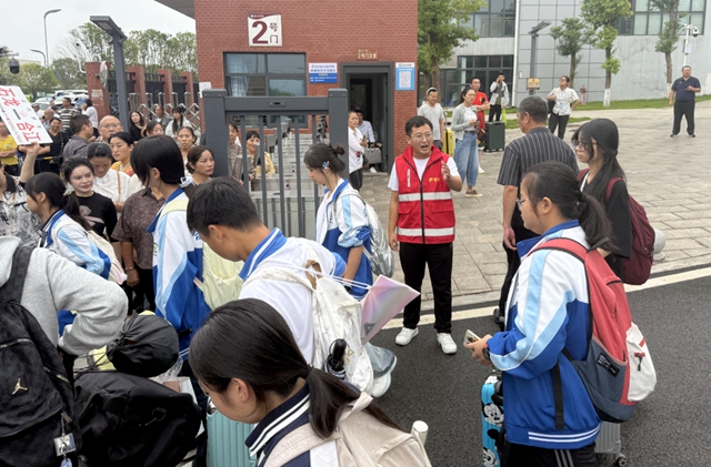 他们,比阳光更早到岗!(图11) 11.jpg