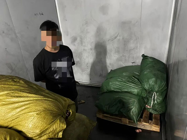 疯狂盗窃60余次!自贡一男子被抓!(图3) 3.jpg