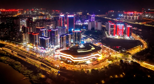 泸州这场无人机烟花秀你看了吗?太震撼了!(图6) 6.jpg