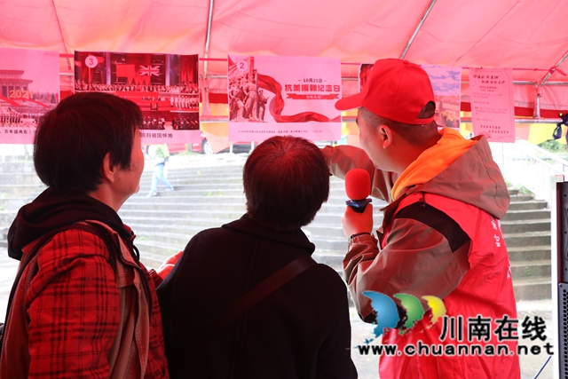 龙马潭区鱼塘街道：同心敬老暖重阳 红歌嘹亮庆佳节