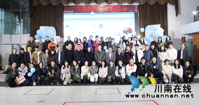 丁政鑫：该予点赞——2025年记者节感言