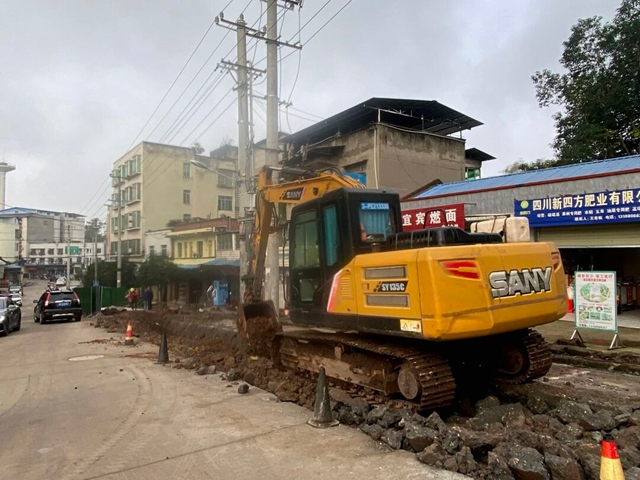 期待!泸县天兴镇这项工程正全力推进(图2) 天兴2.jpg