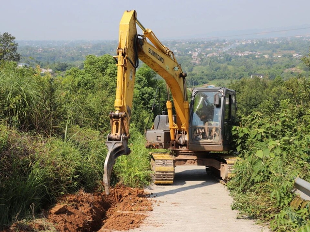 泸县天兴镇:智能加压破解“水不上山” 田坝村 42户村民喝上放心水(图3) 3.jpg