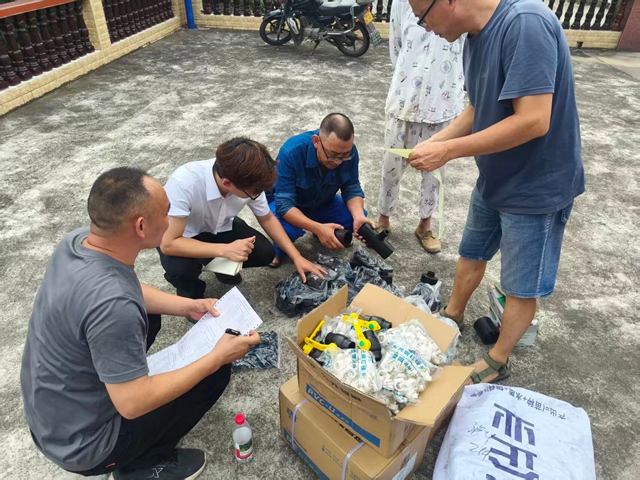 泸县天兴镇:智能加压破解“水不上山” 田坝村 42户村民喝上放心水(图2) 2.jpg