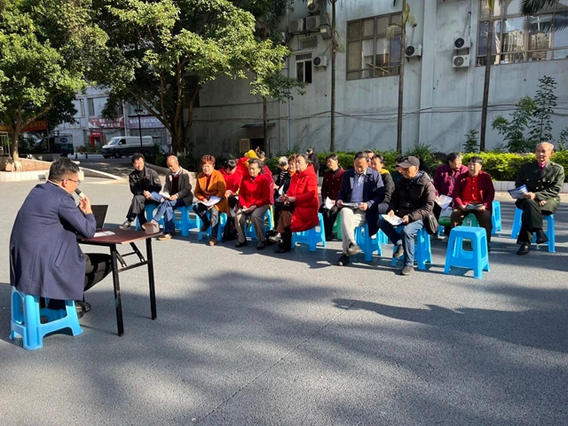 反对家庭暴力 构建和谐家庭丨泸州市开展“11.25国际消除家庭暴力日”系列宣传活动(图6) 6.jpg