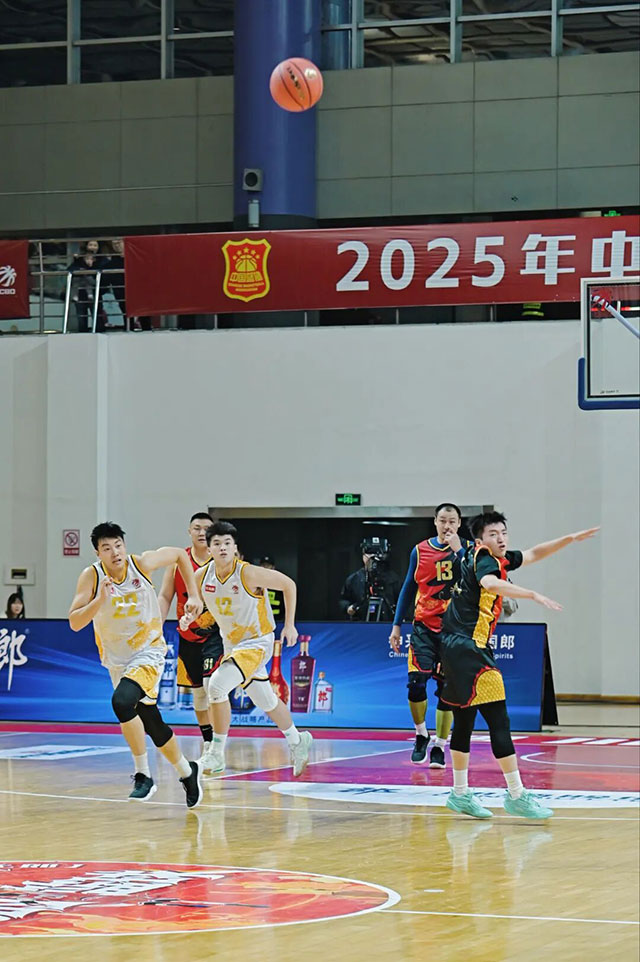 30元见证巅峰对决!2025年中国篮球公开赛总决赛泸州启幕(图19) 19.jpg