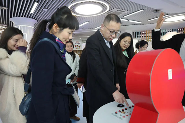 全省妇女儿童及家庭服务领域社会组织交流活动在泸举行(图5) 10007.jpg