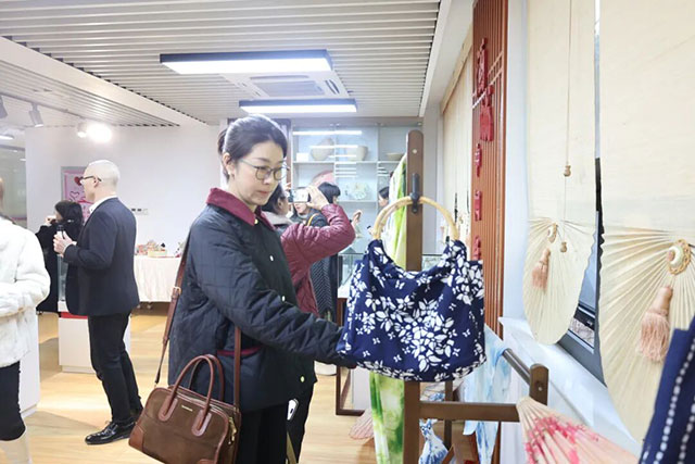 全省妇女儿童及家庭服务领域社会组织交流活动在泸举行(图7) 10008.jpg