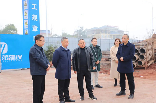 泸县人大常委会2025年第四季度主任接待日活动在天兴镇举行(图3) 3.jpg