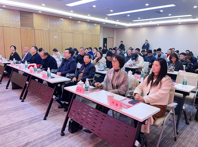 泸州市江阳区新联会开展“向光而行・共赴新程”主题活动(图10) 10.jpg