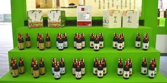 第三届亚洲综合格斗锦标赛嘉年华!今日泸州奥体开启“格斗+逛吃” 嗨皮加倍(图15) 15.jpg