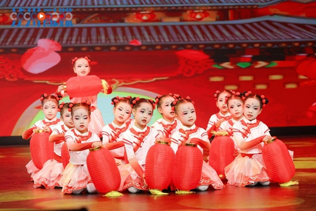 3000余名萌娃参与！泸州少儿春晚“开录”，有你家宝贝吗？