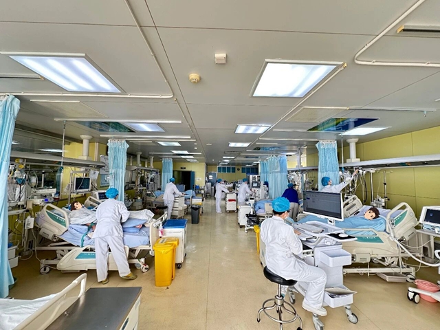 守护生命,永不停歇——西南医大附院的“春节守岁人”(图16) 16.jpg