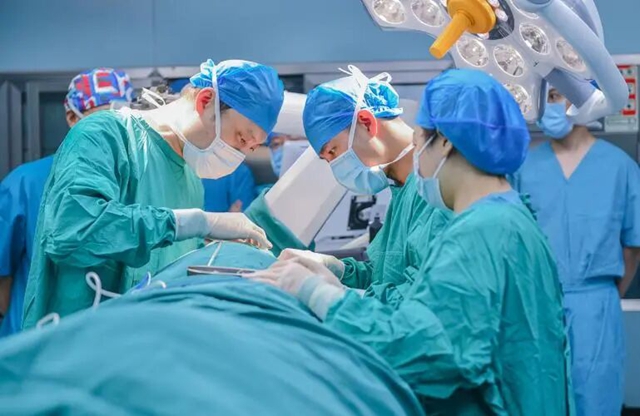 守护生命,永不停歇——西南医大附院的“春节守岁人”(图22) 22.jpg