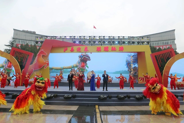 四川泸县·2026全国龙舞闹元宵活动震撼上演(图7) 7.jpg