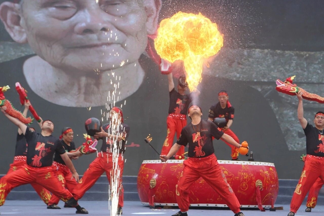 四川泸县·2026全国龙舞闹元宵活动震撼上演(图22) 22.jpg