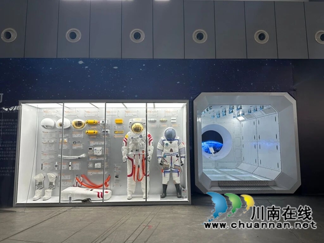 航空展翼聚人气 白酒飘香引客来——评2026四川白酒产业园区航空航天展促消费场景活动(图5) 5.jpg