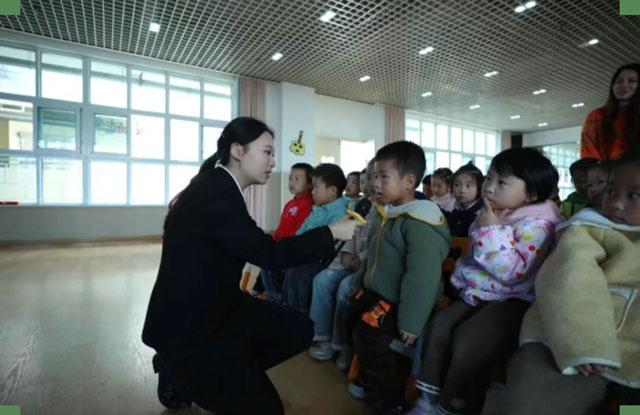 龙马潭区法院:在昼夜平分处,以法之爱润童心(图3) 3.jpg