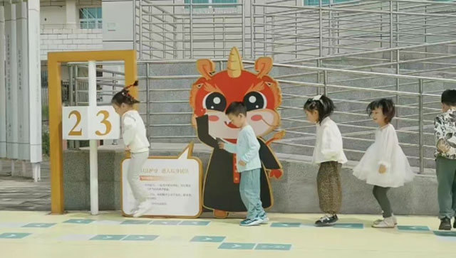 龙马潭区法院:在昼夜平分处,以法之爱润童心(图9) 10.jpg