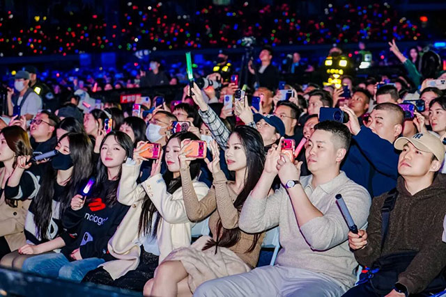 多图直击!昨晚,泸州美好生活演唱会太燃了→(图6) 6.jpg