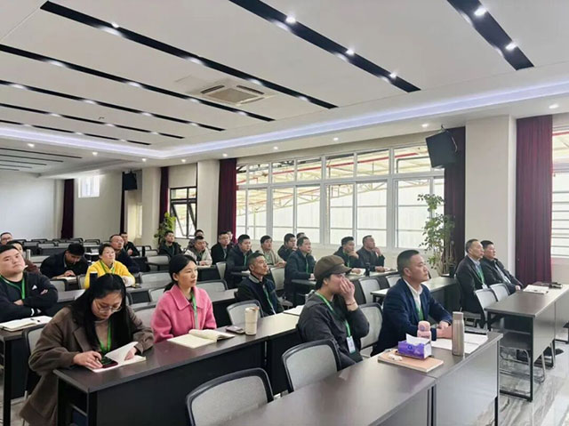 泸州“时为公司”举办十八周年庆活动并发布全新战略方向:将在泸州布局首个3D打印农场(图5) 4.jpg