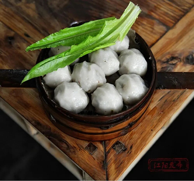 春日限定!老泸州·大河街换新装,风筝纱幔里的浪漫约会(图14) 14.jpg