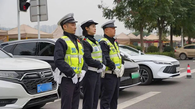 清明扫墓怎么走?泸州易堵路段、施工路段全在这,快收藏!(图2) 2.jpg