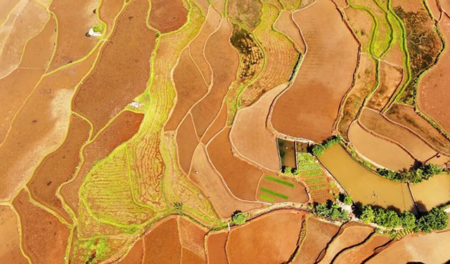 叙永：谷雨耕丹山 蓄满春水的天空之镜