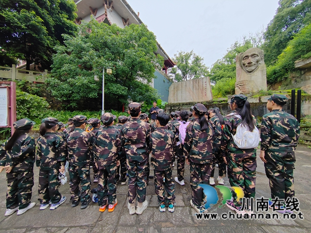 听流民图故事.jpg