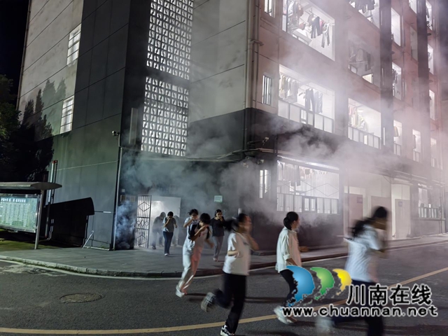 护国2.jpg