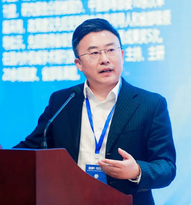 现在征集你的问题丨5月23日,《将来进行时》高考答疑直播(图3) 人3.jpg
