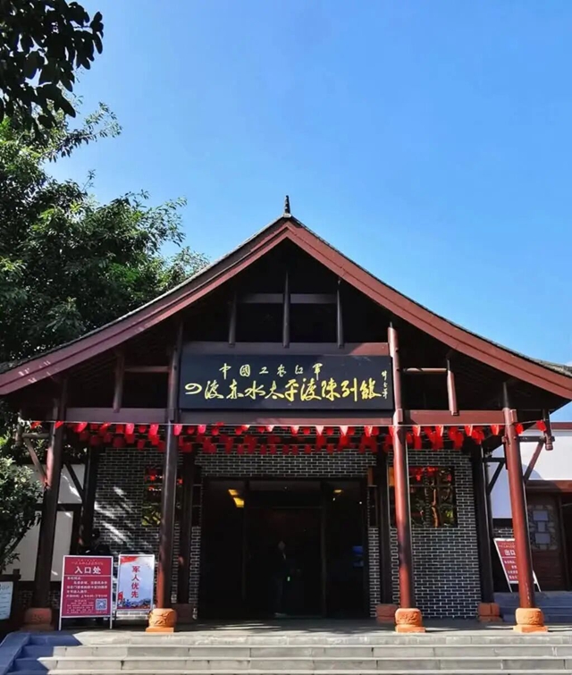 红3.jpg