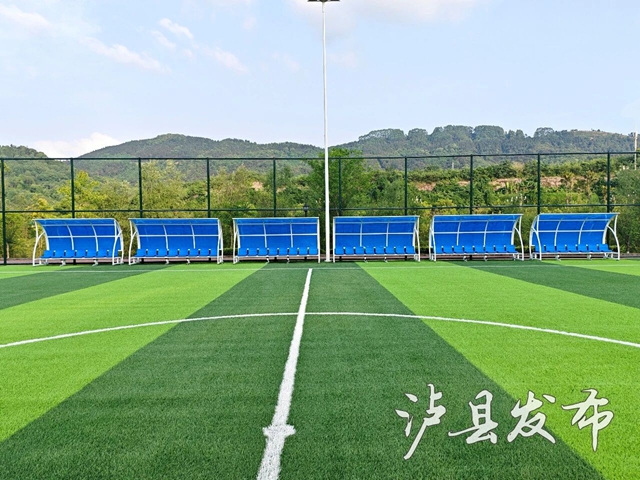 足球2.jpg