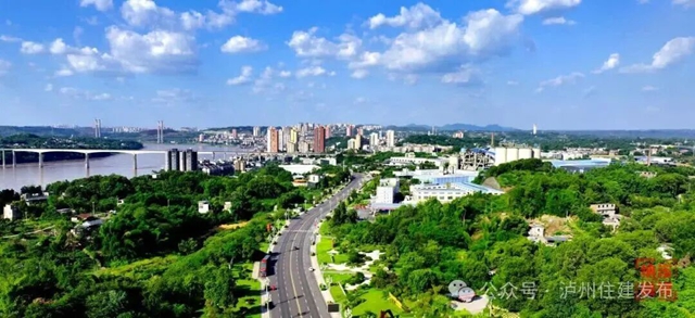 纳溪区老旧小区改造让3.2万户群众家门口换新貌(图4) 纳溪4.jpg