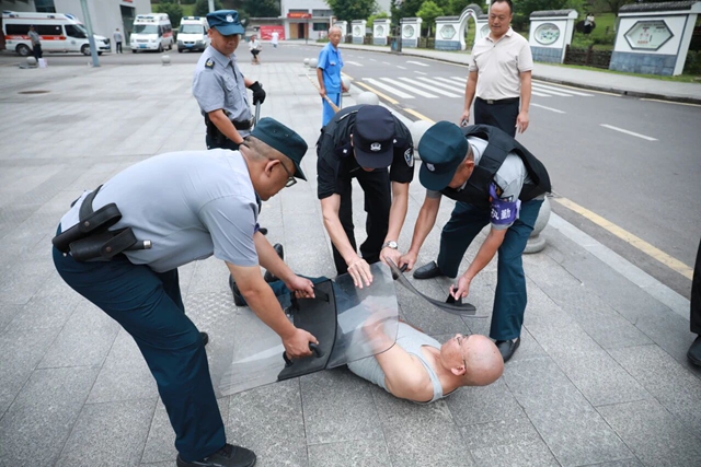 反3.jpg