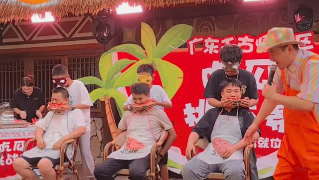 7月每个周末,泸州人都该去一趟!怀旧毕业季+夏夜光影,全月狂欢不重样(图12) 11.jpg