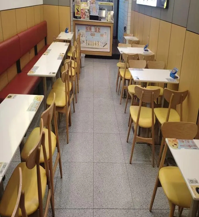 79.jpg