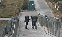 泸州公安破获古董诈骗案(“专家”:此乃秦始皇之贴身玉佩)(图3) 2.gif