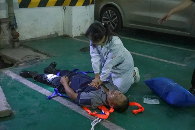 合江县中医医院开展安全生产“回头看”专项检查和应急演练(图9) 9.jpg