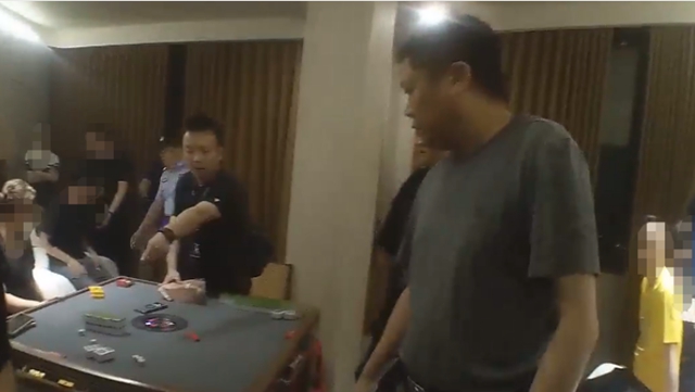 抓1.jpg