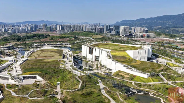 宜宾最大体育文化综合体建成投用(图2) 2.jpg