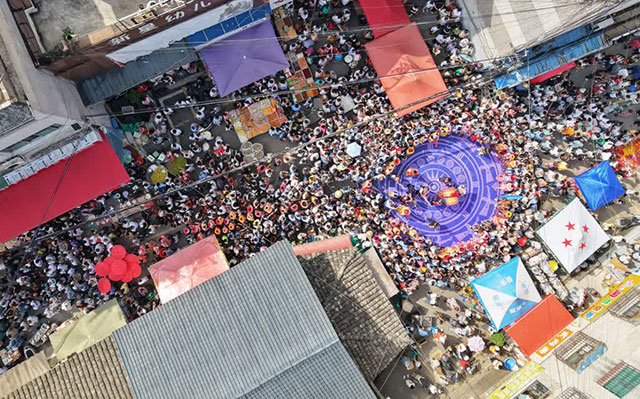 8天37场球,超10万人打卡!古蔺县大村这场夏日盛会,凭什么火遍全网?(图6) 6.jpg