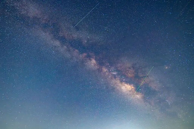 赴一场星空之约!古蔺大小朋友追随英仙座流星雨解锁宇宙浪漫(图5) 5.jpg