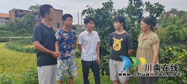 以初心回馈社会 用青春书写担当|泸县栋梁工程受助青年唐克好的成长答卷(图4) 走访.jpg