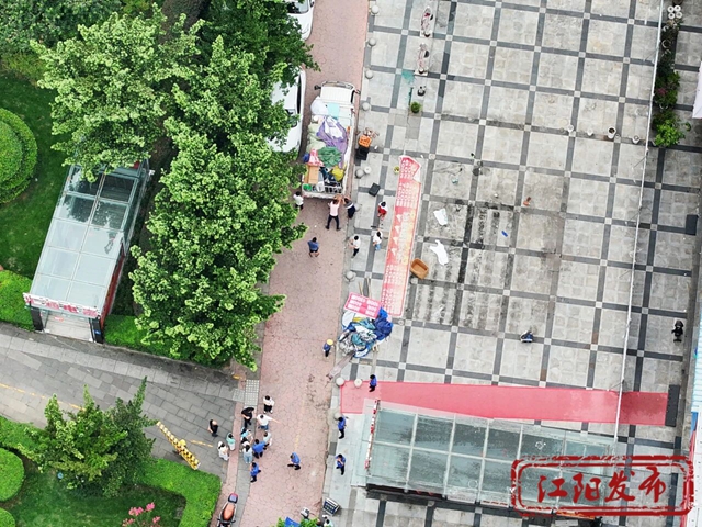 白1.jpg