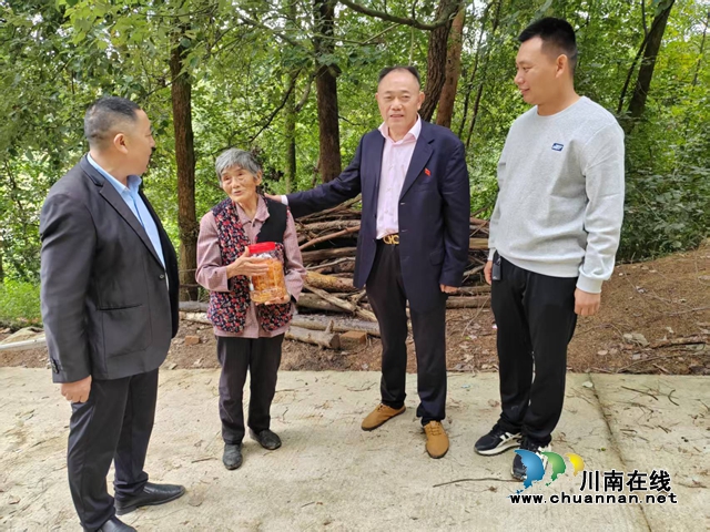 ​二十余载爱心筑梦！泸县科茂建筑公司助力寒门学子圆大学梦