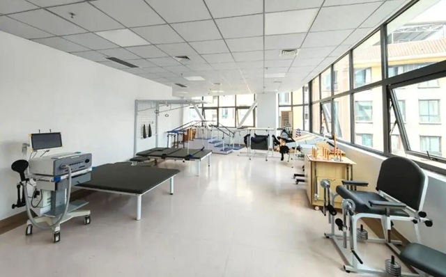 免挂号费！泸州市人民医院市府路院区“康复咨询门诊”即将开诊，失眠、颈肩腰腿痛都能问！