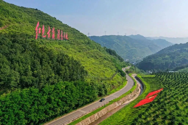 央视一套《开学第一课》,讲述红军四渡赤水在古蔺的故事(图3) 红军3.jpg