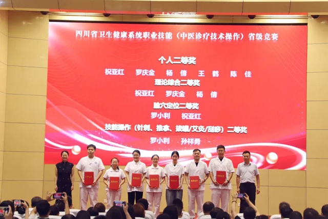罗１.jpg